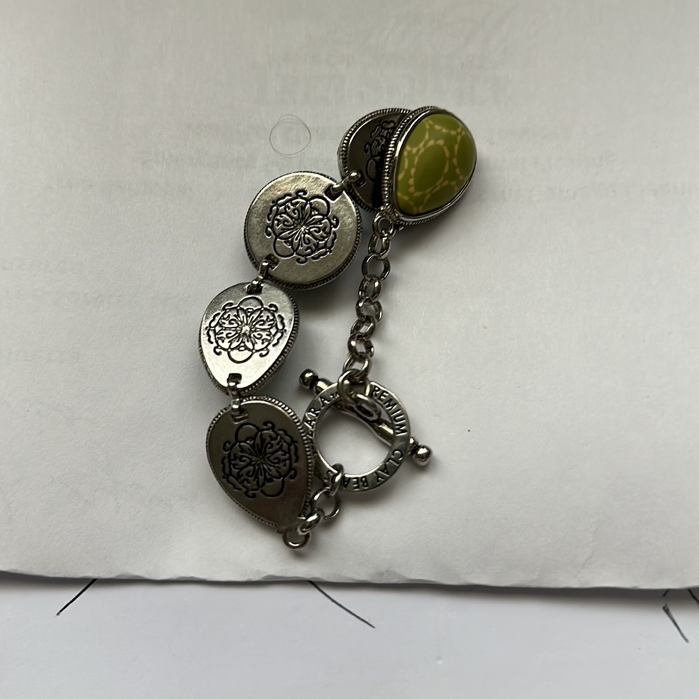 Toggle bracelet - Picture 2 of 2